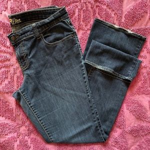 Old Navy Diva style jeans boot cut dark wash.